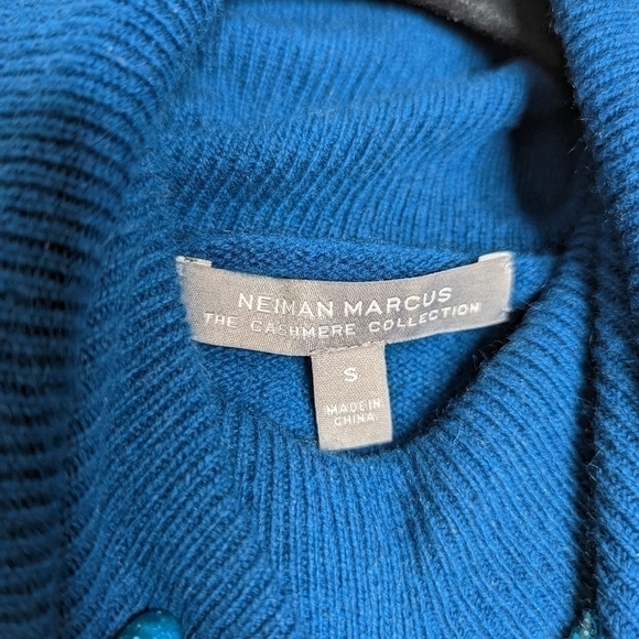 Neiman Marcus Teal Turtle Neck Cashmere Collection Sweater - Picture 5 of 8